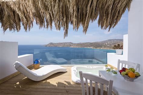 Mykonos' view suites: where dreams become reality